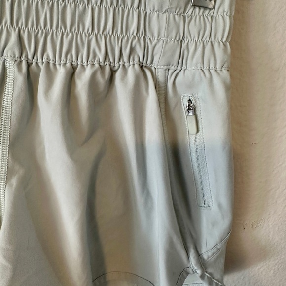 Lululemon Tracker Short V *4"
Island Mist size 6 run gym workout $68 lined - Picture 7 of 9
